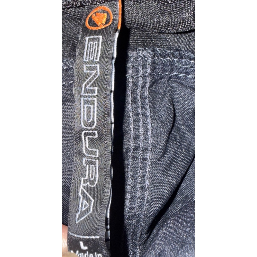 Endura Hummvee Mountain Bike Shorts Mens Large Black Camo E8025 MTB Cycling - Picture 4 of 9